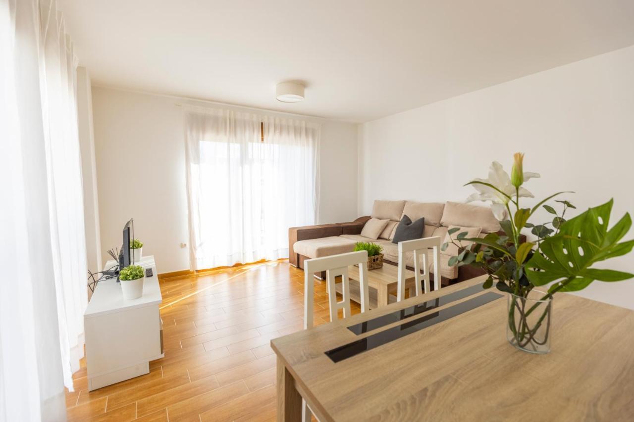 Apartagal-Playa De Llas, Foz Buitenkant foto